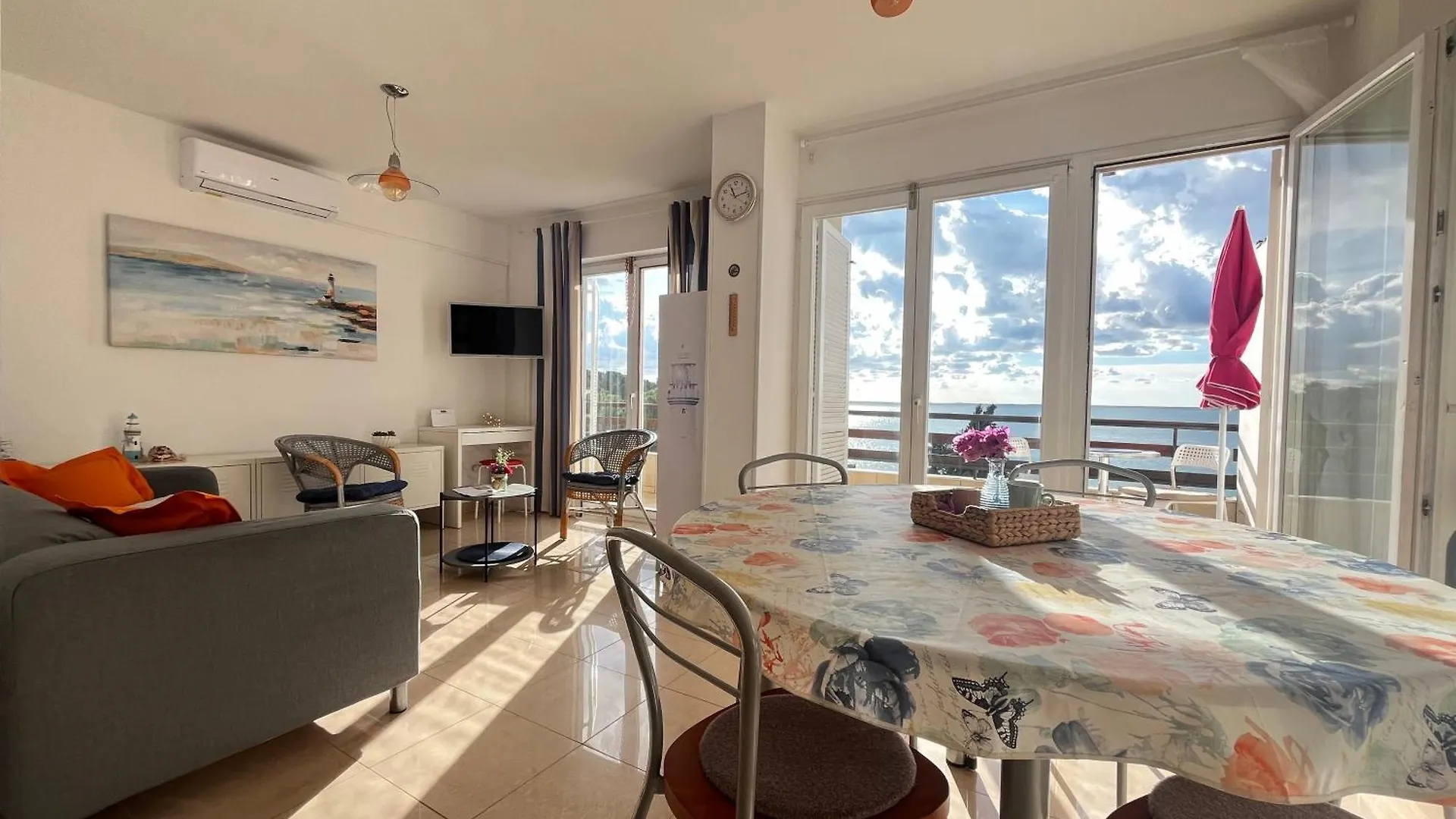 Apartment With A Sea View Pula